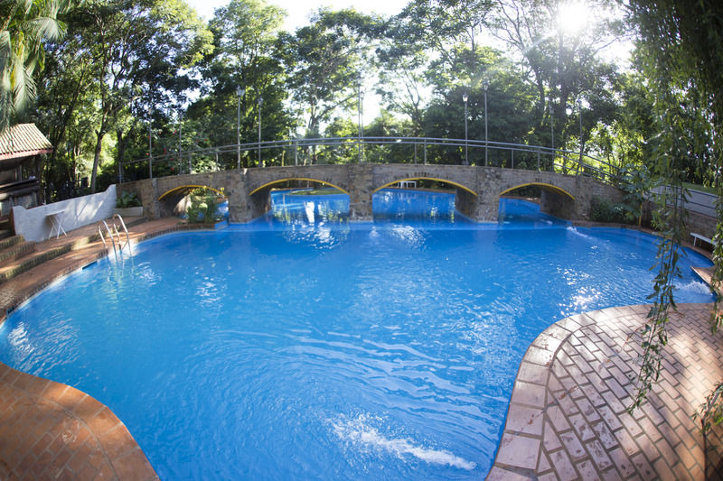 Bagu Iguazu Hotel El Lenador Puerto Iguazu Exterior photo