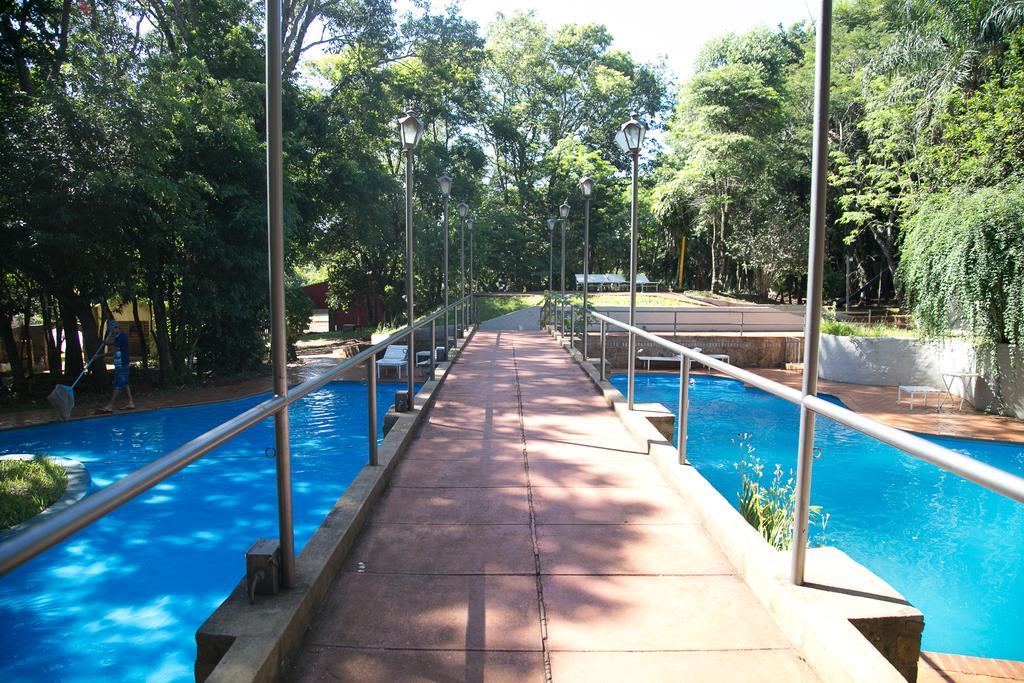 Bagu Iguazu Hotel El Lenador Puerto Iguazu Exterior photo